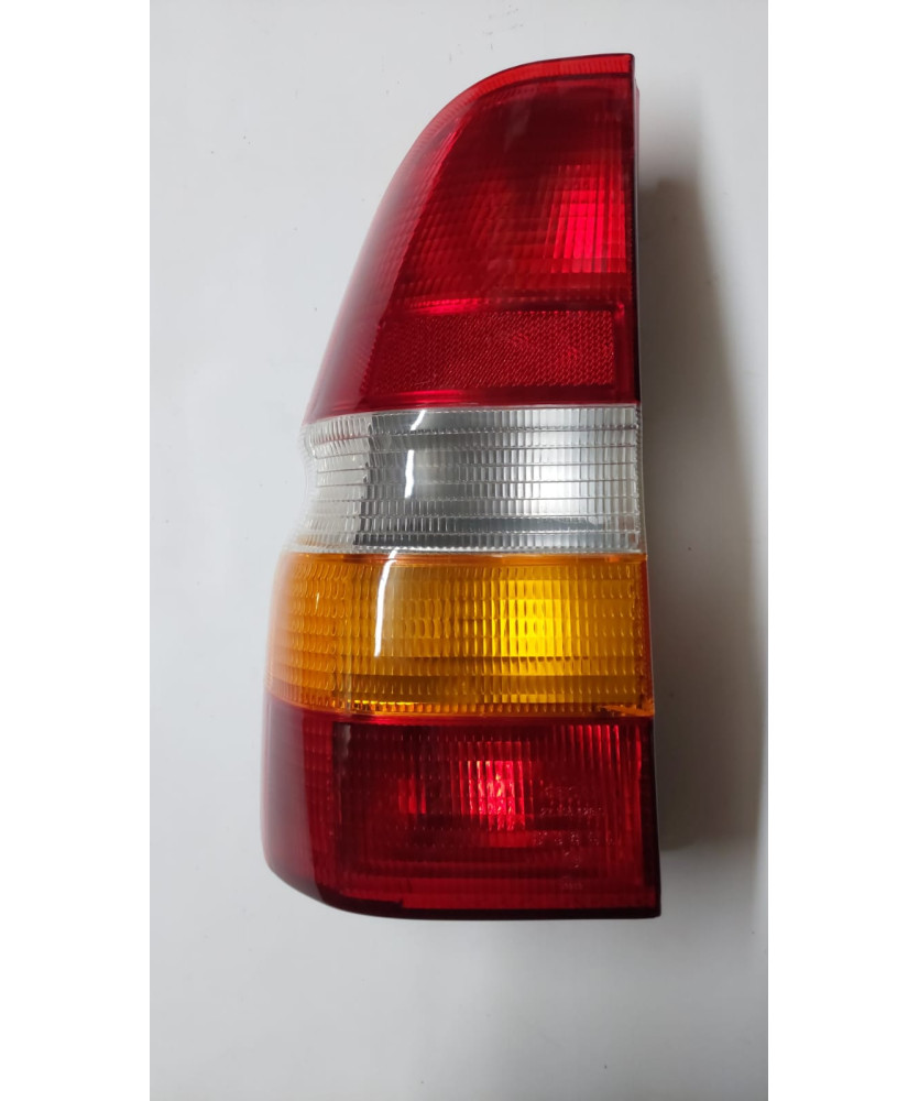 GRUPPO OTTICO FANALE POSTERIORE SINISTRO SX ESCORT SW 1991-2000