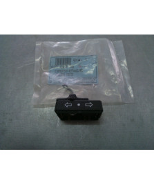 INTERRUTTORE FRECCE RETTANGOLARE CEV    100823001