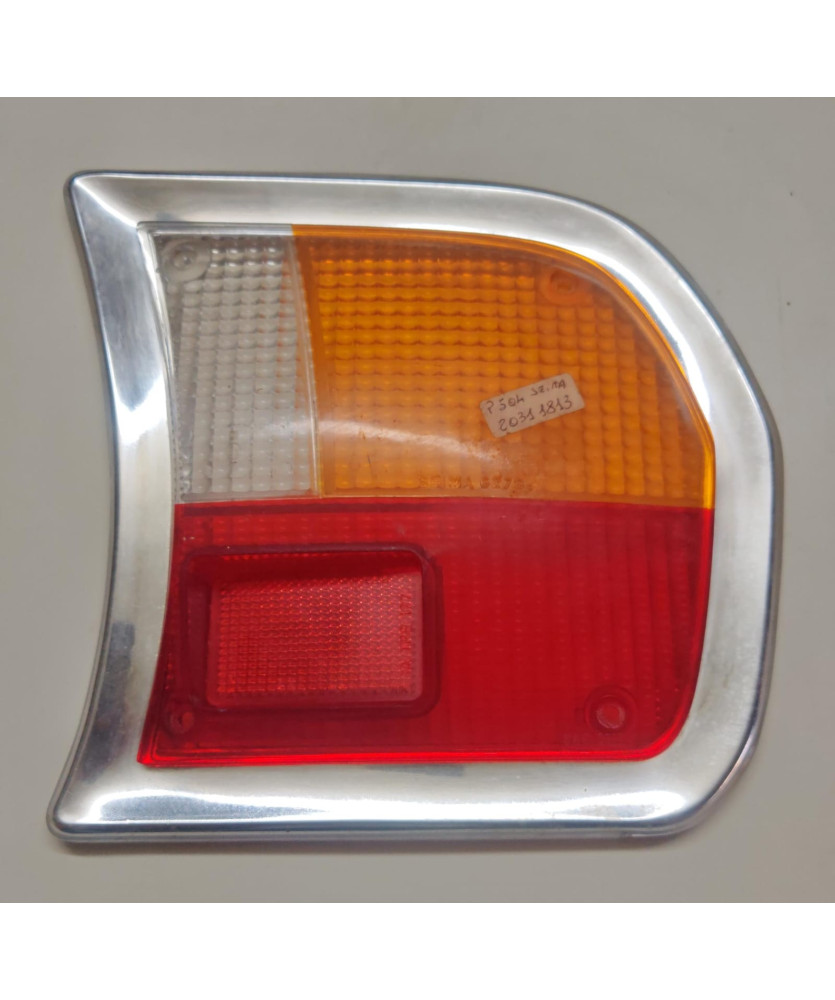 PLASTICA FANALE POSTRERIORE PEUT 504     DESTRO DX